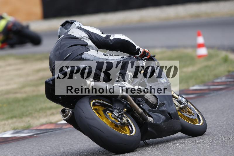 /32 07.07.2025 Plüss Moto Sport ADR/Freies Fahren/42